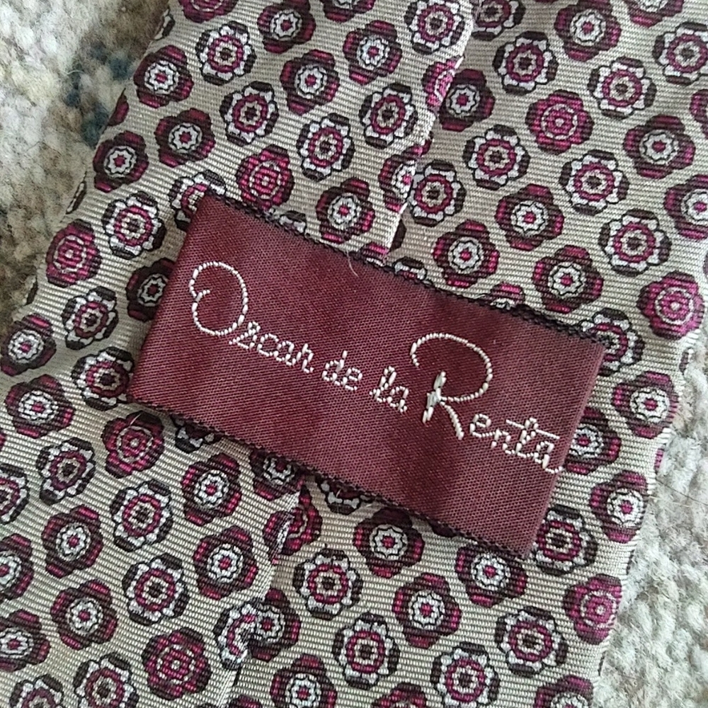 Oscar de la Renta Tie | Gray, Red, Maroon, White